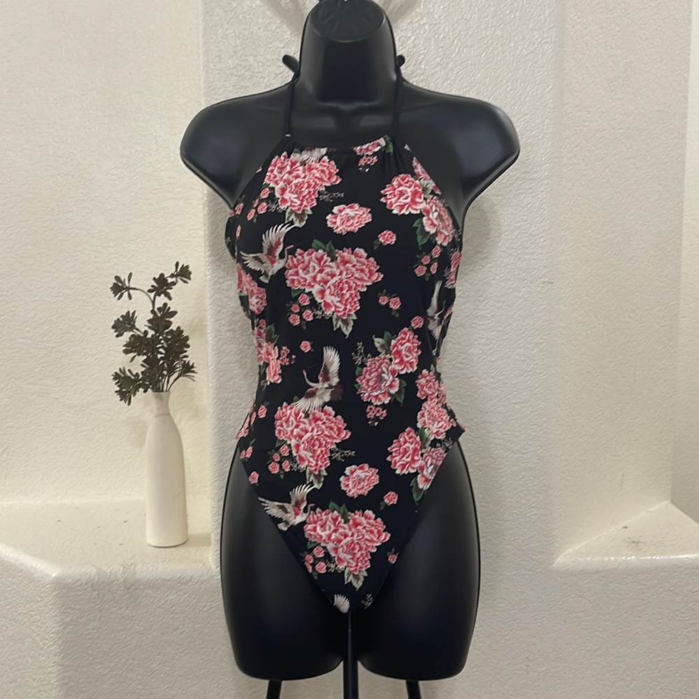 One piece floral swimsuit